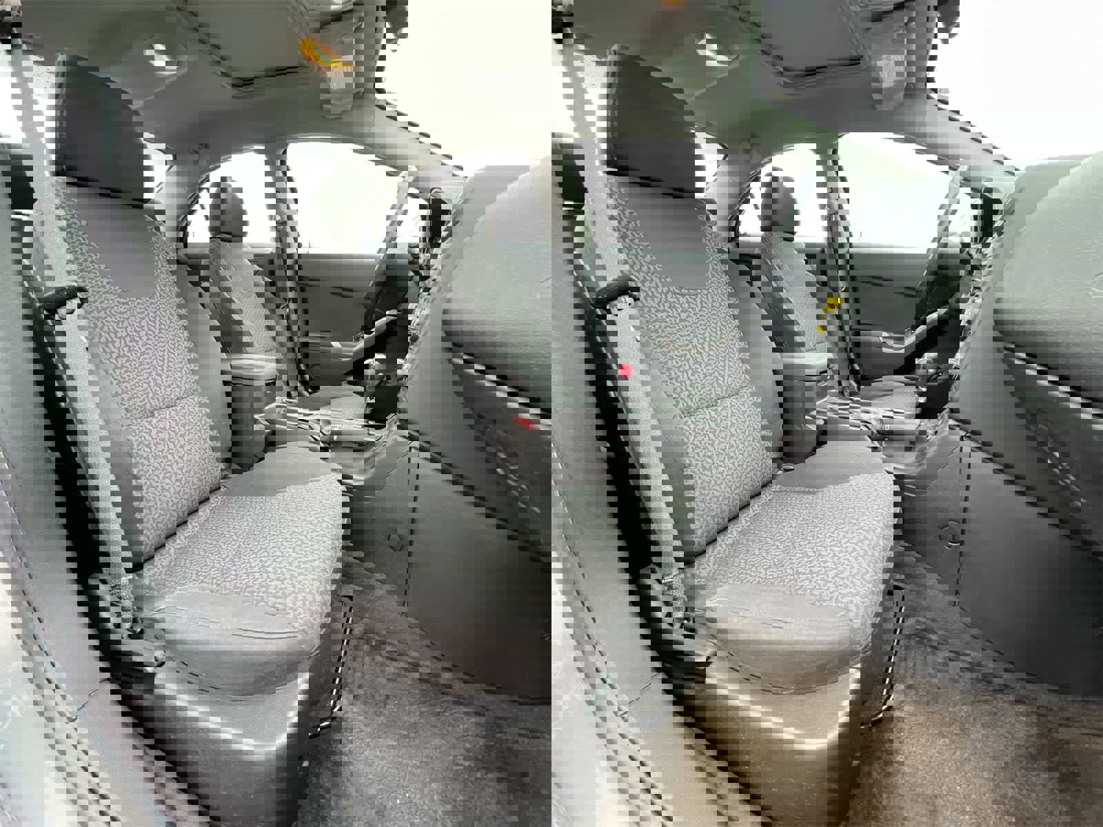 Used 2009 Pontiac G6 Sedan w/ Sun And Sound Package image 21