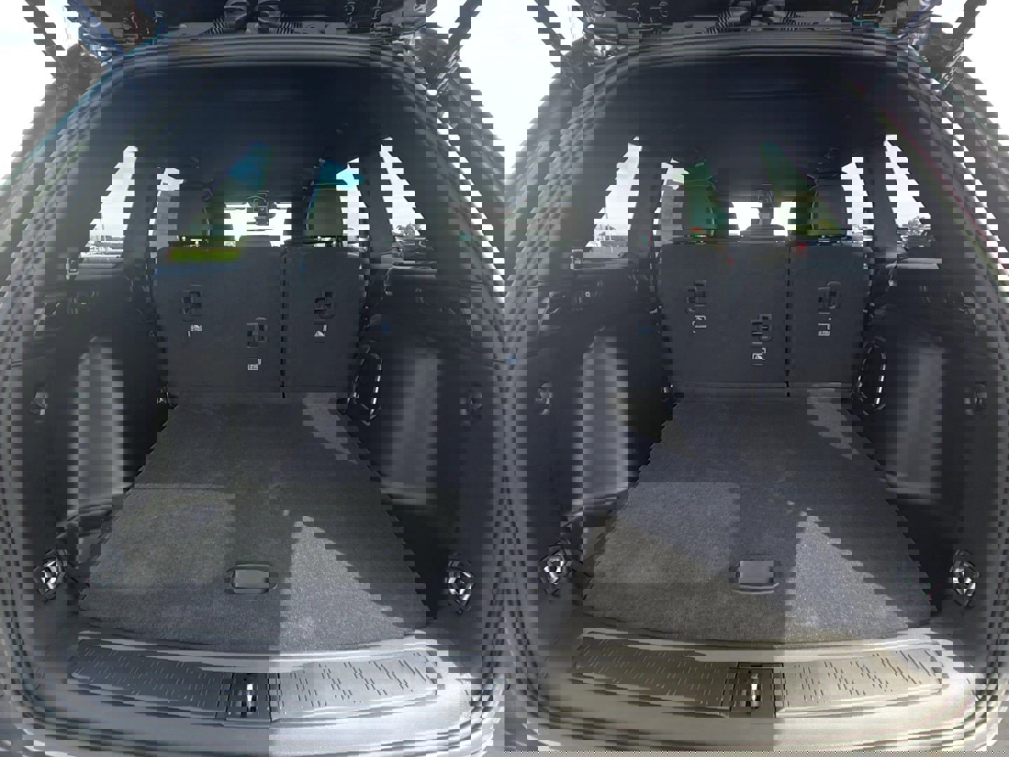 New 2025 Jeep Grand Cherokee Limited w/ Trailer Tow Package image 20