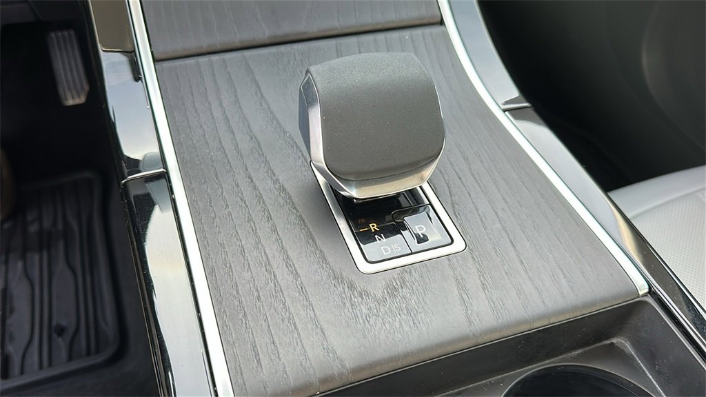 Used 2024 Land Rover Range Rover Evoque S image 17