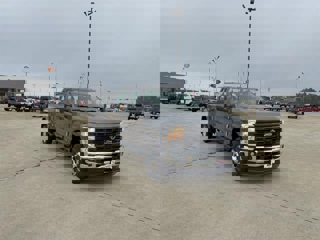 New 2026 Ford F350 XL w/ XL Driver Assist Package image 2