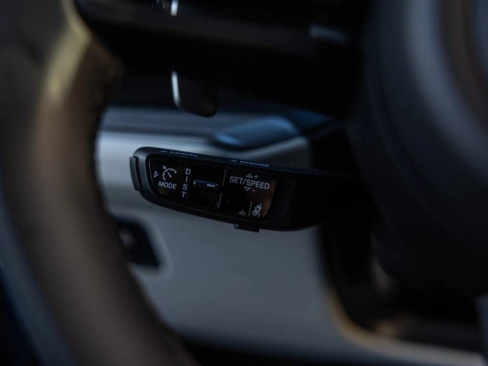 Certified 2026 Porsche Cayenne AWD/4WD image 35