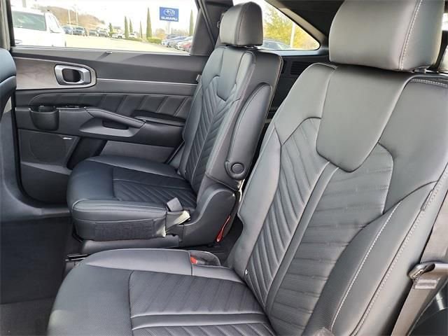 New 2026 Kia Sorento SX Prestige AWD/4WD image 16