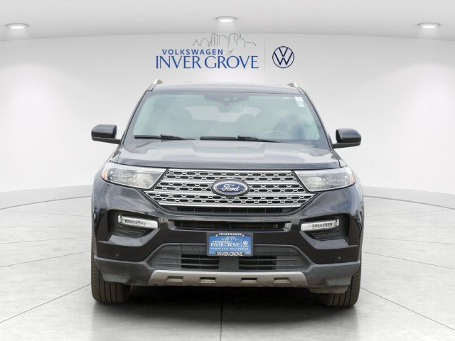 Used 2023 Ford Explorer Limited AWD/4WD image 2