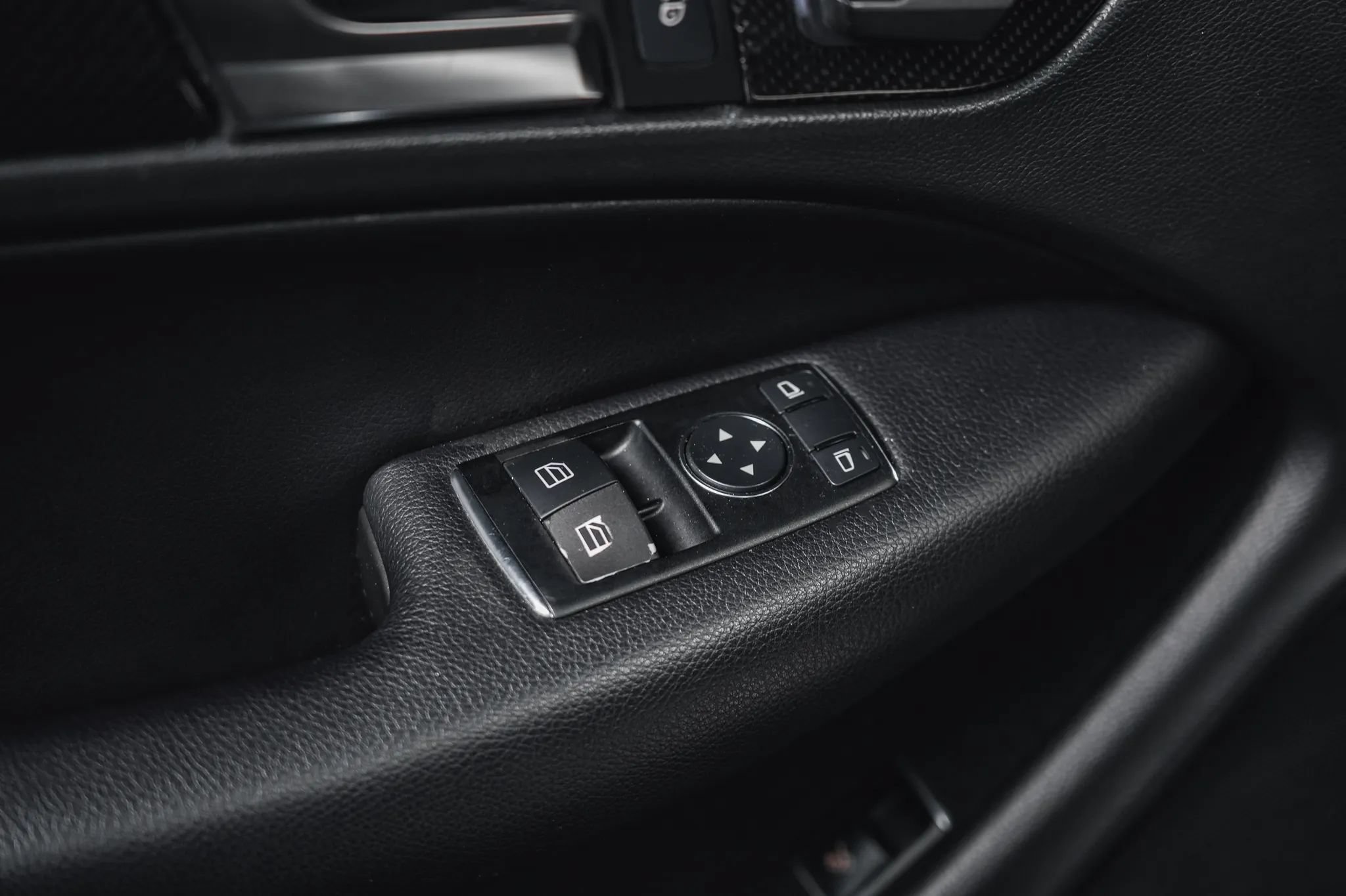 Used 2013 Mercedes-Benz C 63 AMG Coupe image 32