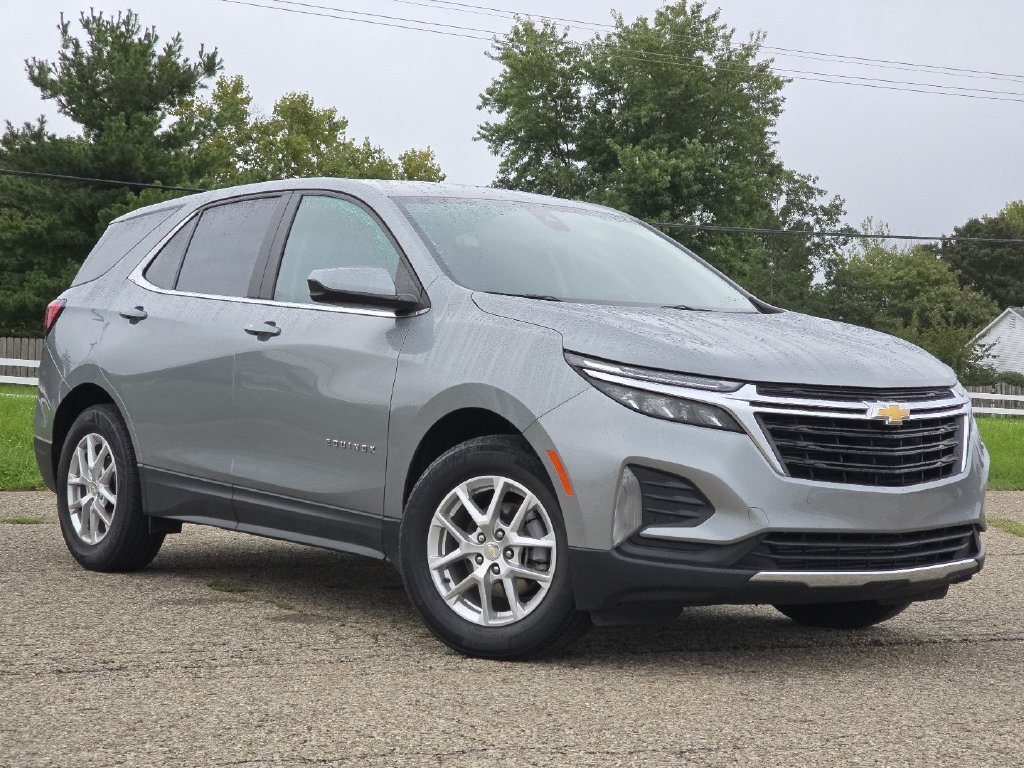 Certified 2024 Chevrolet Equinox LT FWD image 2