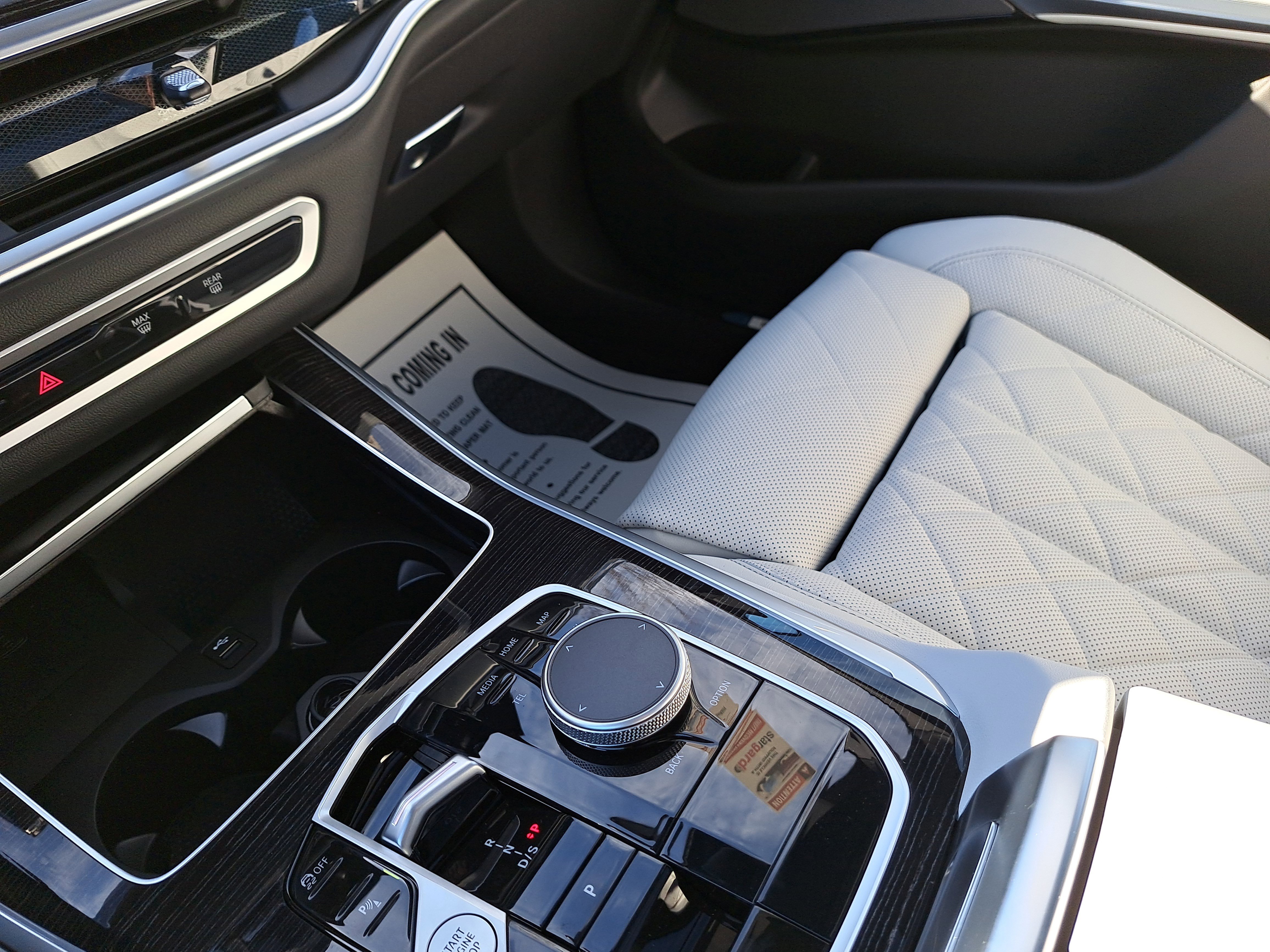 New 2026 BMW X5 xDrive40i w/ M Sport Package AWD/4WD image 27