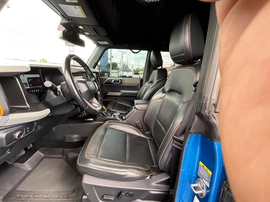 Used 2021 Ford Bronco Badlands w/ Sasquatch Package AWD/4WD image 4