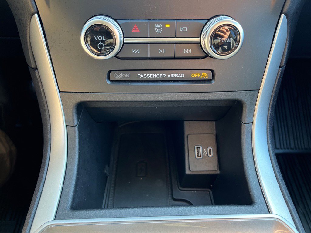 Used 2024 Ford Edge SEL w/ Convenience Package image 21