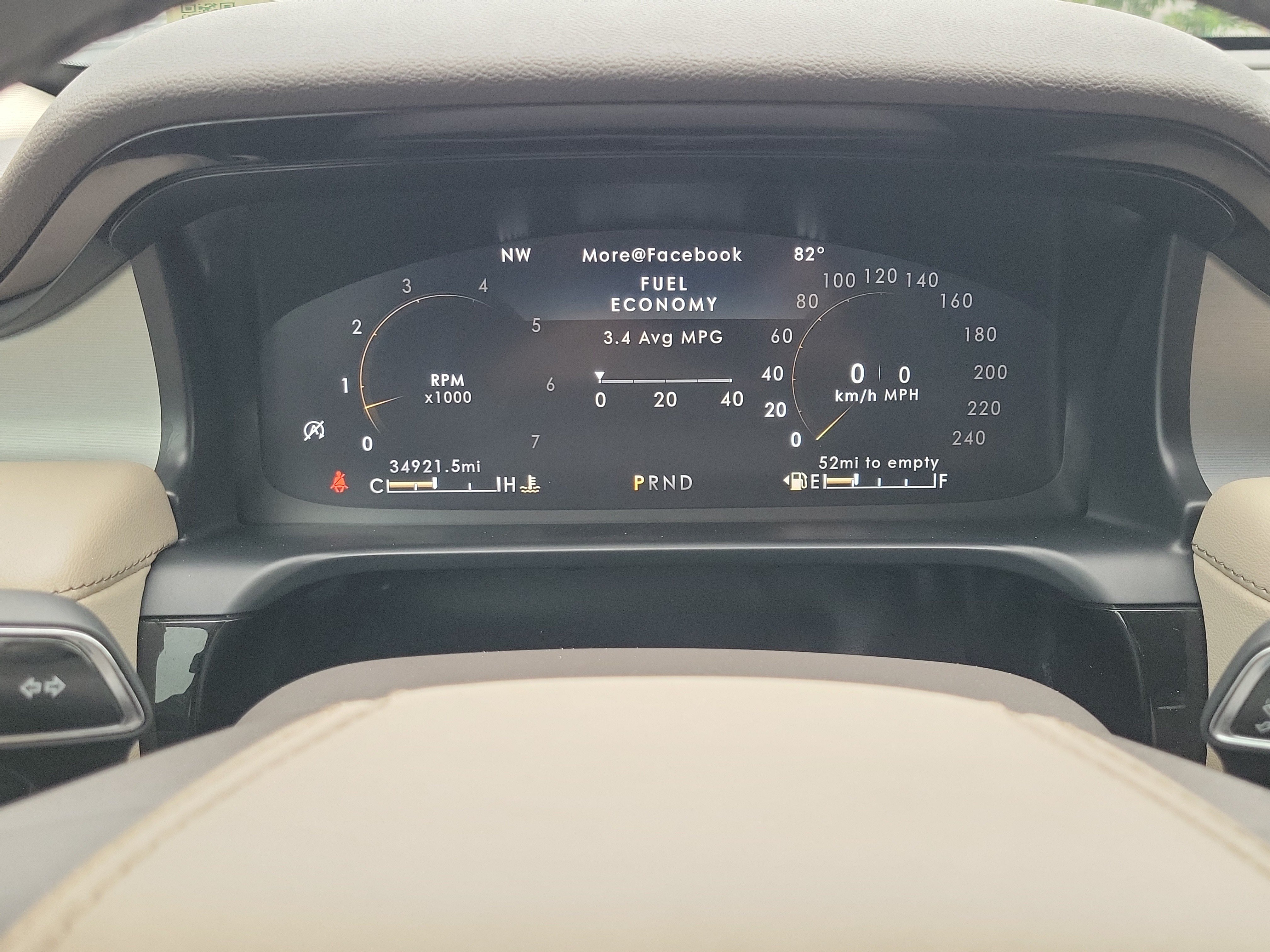 Used 2023 Lincoln Aviator AWD w/ Class IV Trailer Tow Package image 23