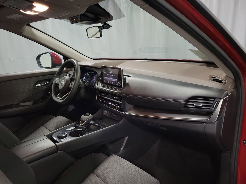 Used 2023 Nissan Rogue SV AWD/4WD image 27