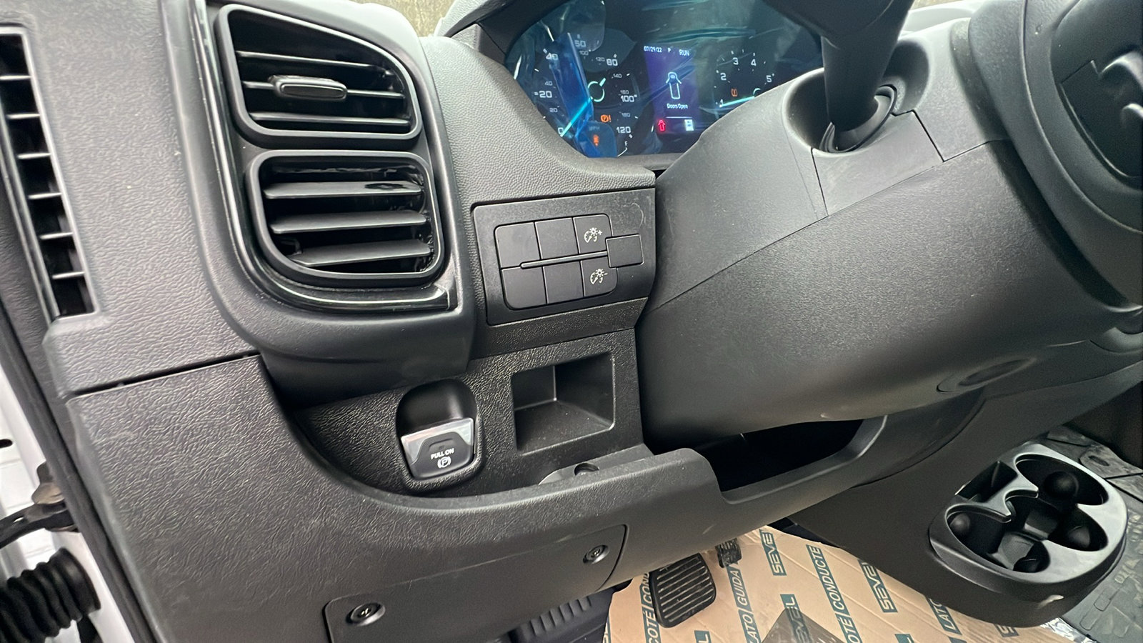 Used 2025 RAM ProMaster 1500 image 22