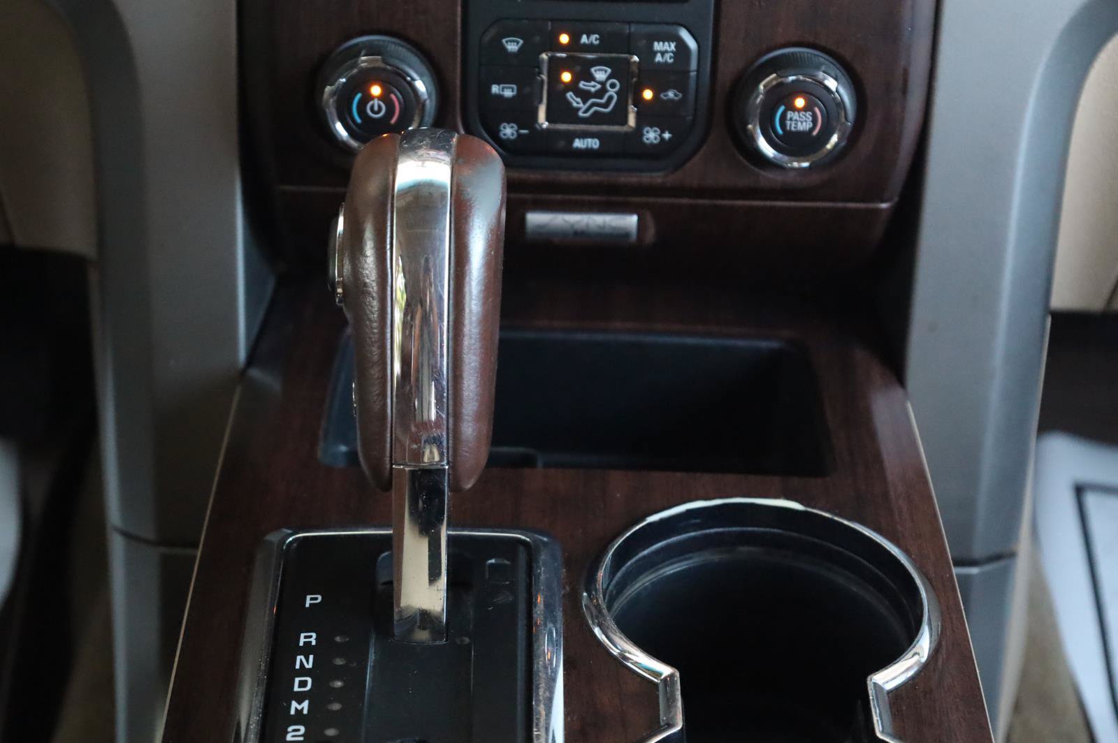 Used 2014 Ford F150 King Ranch w/ King Ranch Luxury Package AWD/4WD image 39