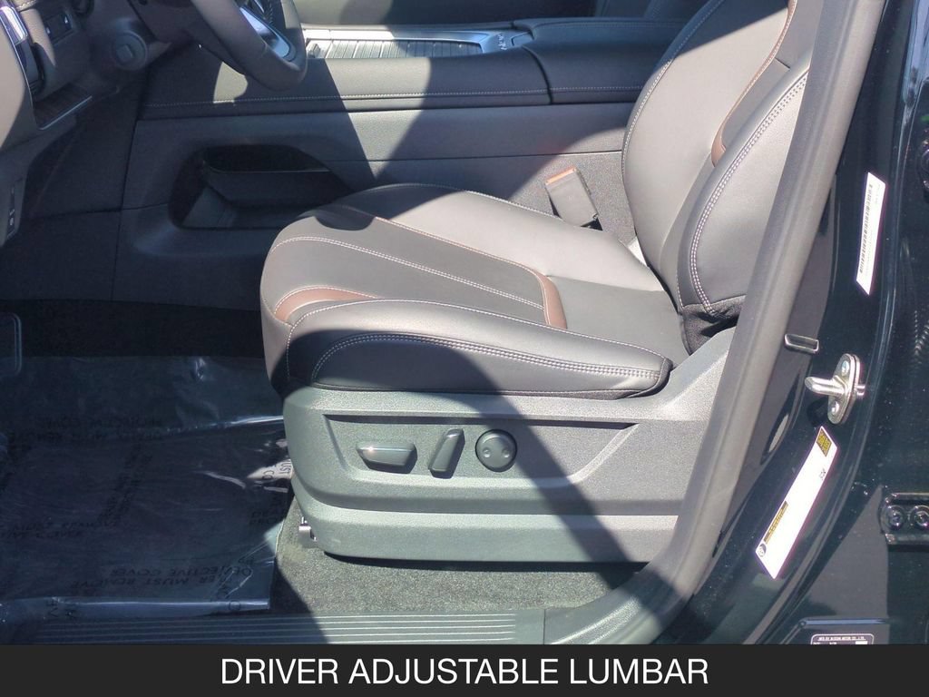 New 2026 Nissan Armada SL w/ Captain's Chari Seat Package AWD/4WD image 15