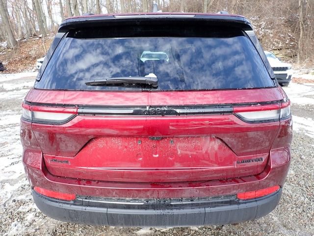 New 2025 Jeep Grand Cherokee Limited w/ Black Appearance Package image 4