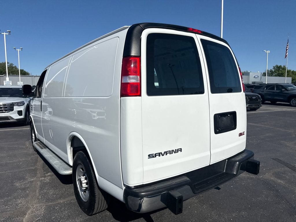 Used 2025 GMC Savana 2500 w/ Driver Convenience Package RWD image 11