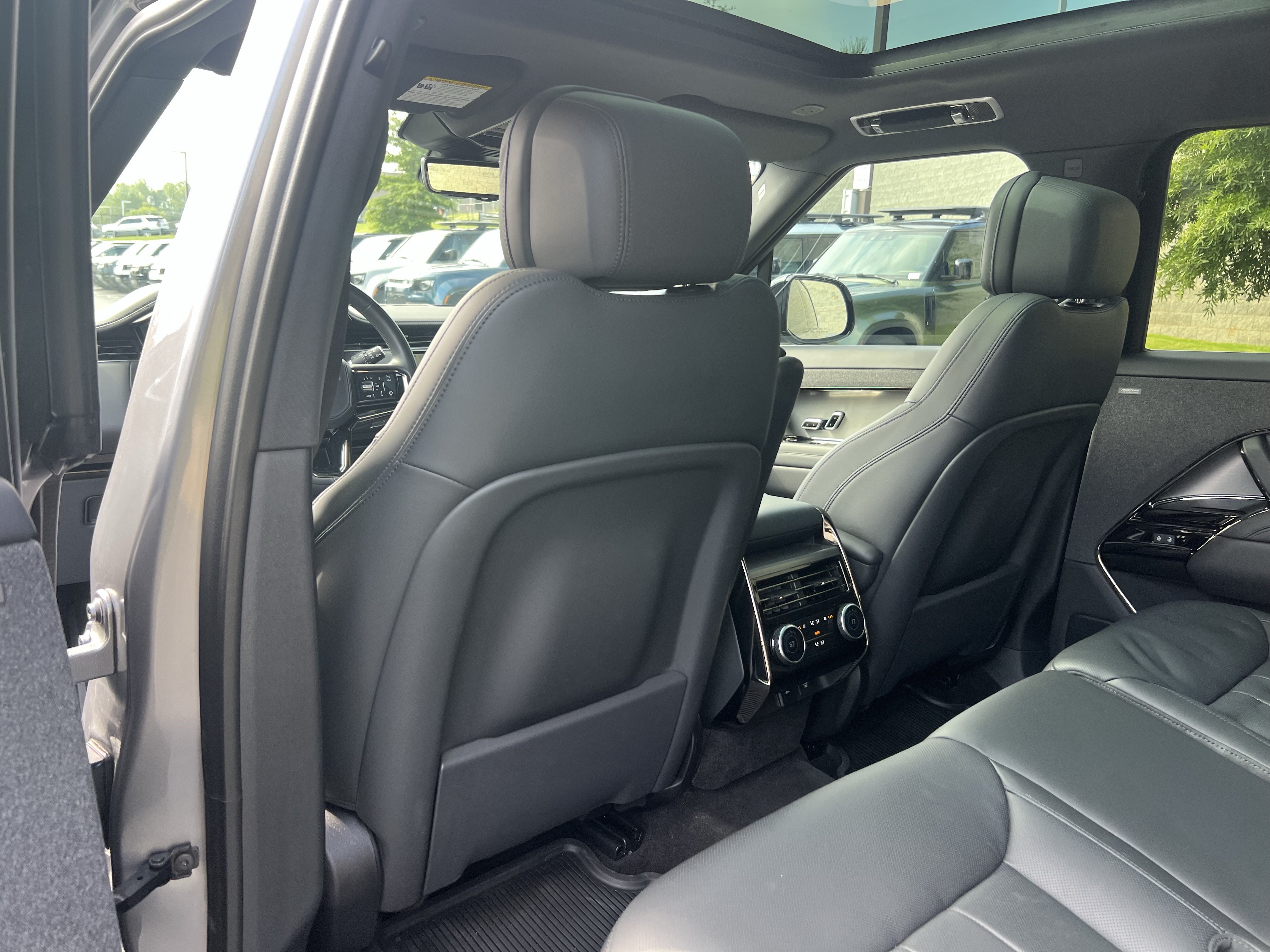 Certified 2025 Land Rover Range Rover Sport Dynamic SE AWD/4WD image 32