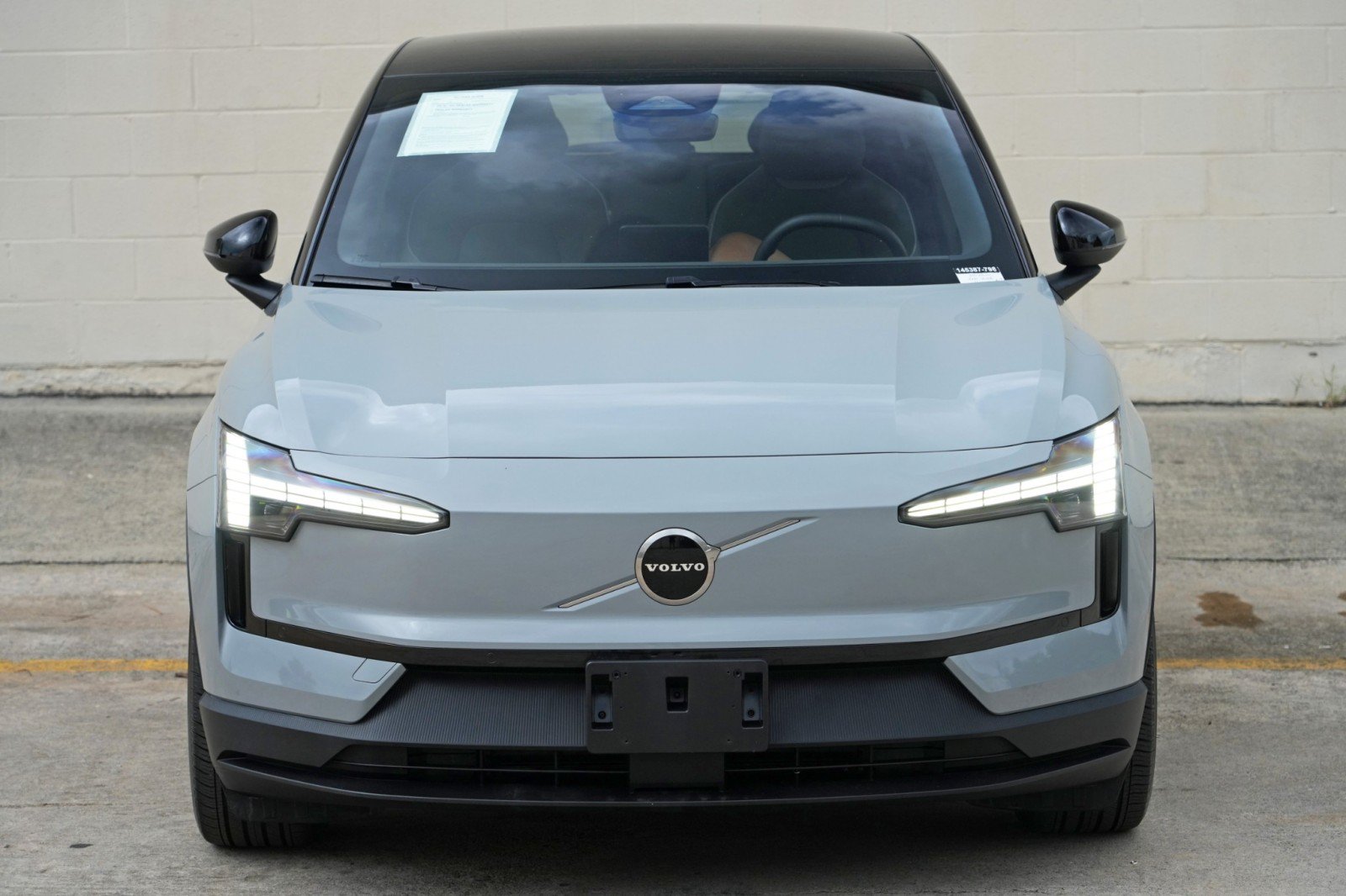 Used 2025 Volvo EX30 Plus AWD/4WD image 41