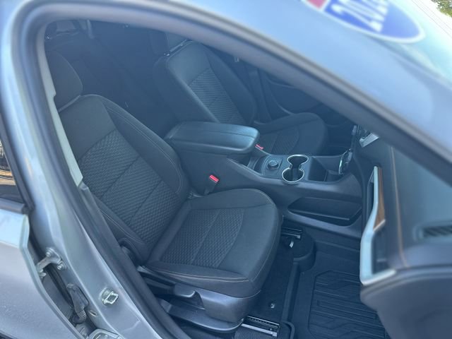 Used 2020 GMC Terrain SLE w/ LPO, Floor Liner Package FWD image 26