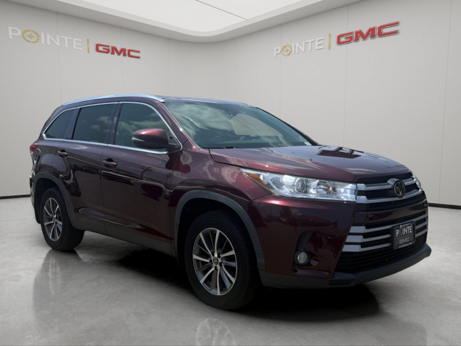 Used 2019 Toyota Highlander XLE
