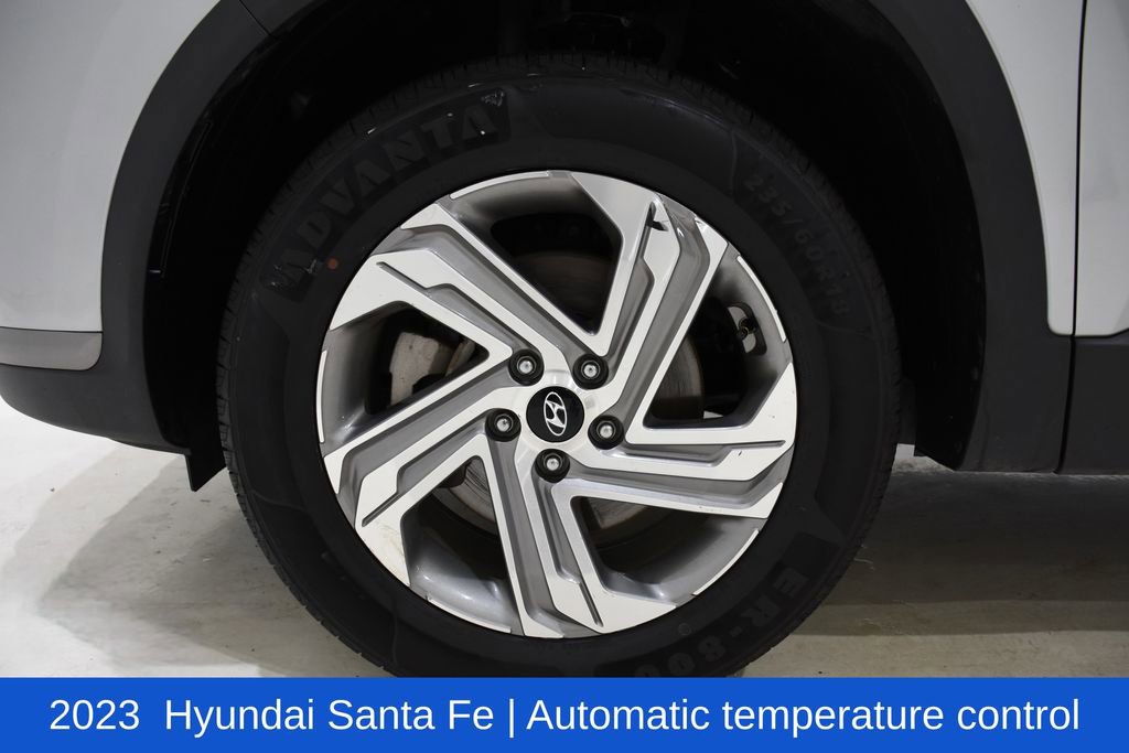 Used 2023 Hyundai Santa Fe SEL image 6