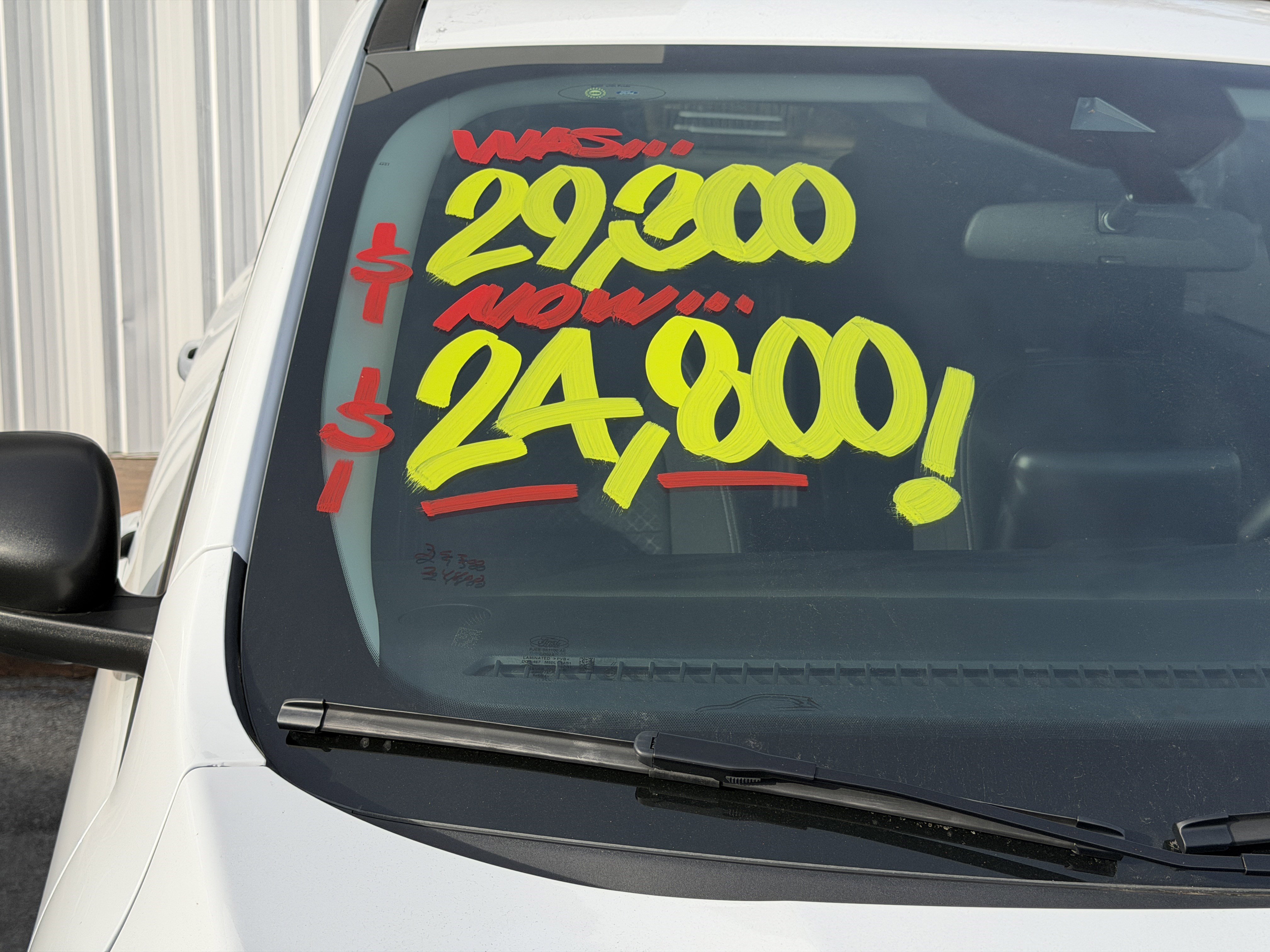 Used 2025 Ford Escape Active image 2