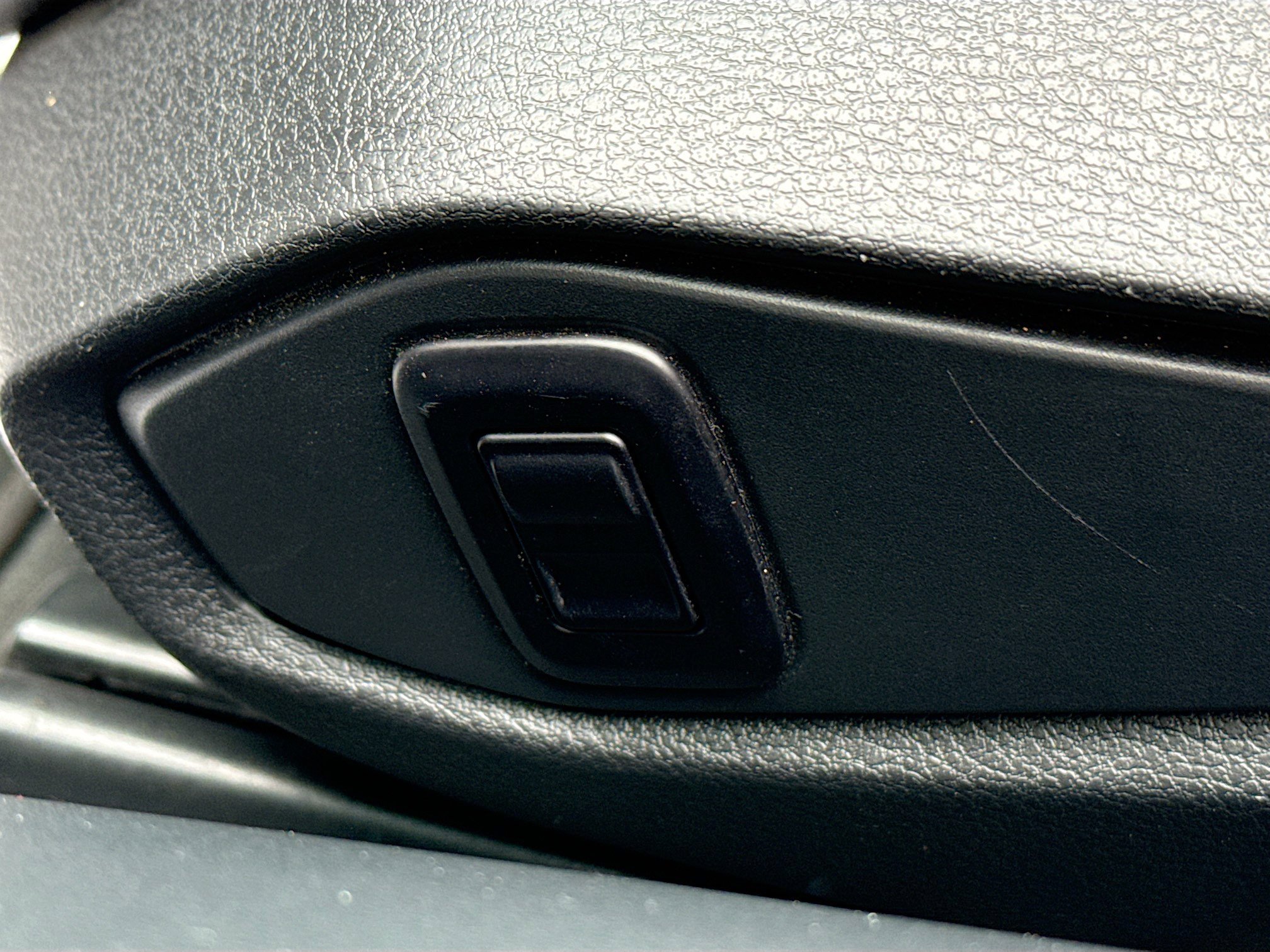 Used 2017 Audi R8 V10 image 21