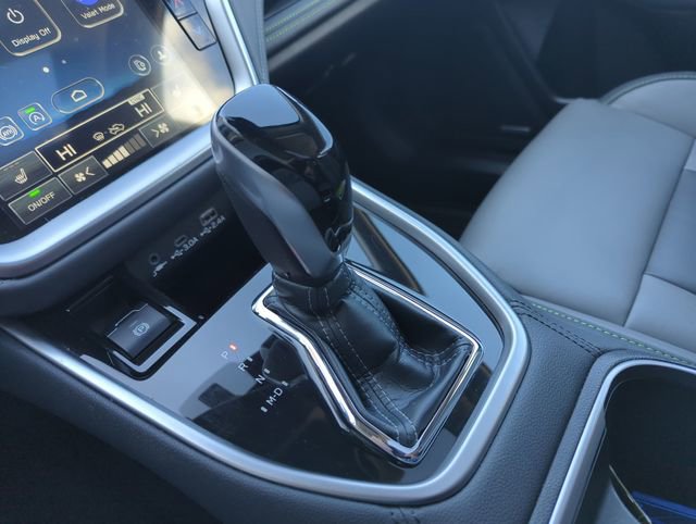 Used 2025 Subaru Outback Onyx Edition image 28