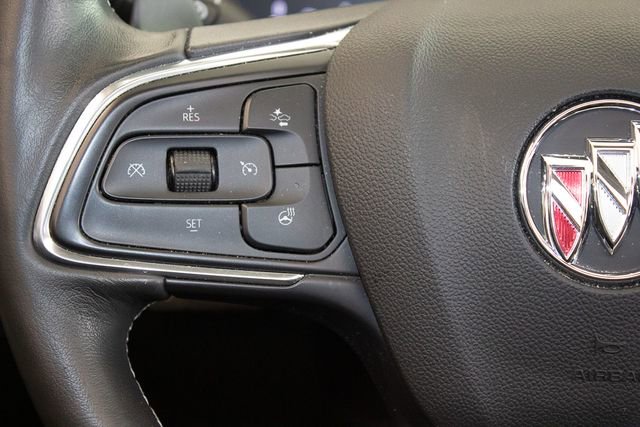 Used 2023 Buick Envision Avenir image 24