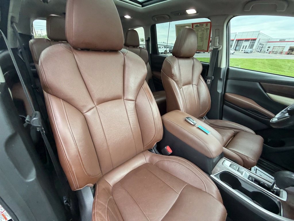 Used 2020 Subaru Ascent Touring AWD/4WD image 37