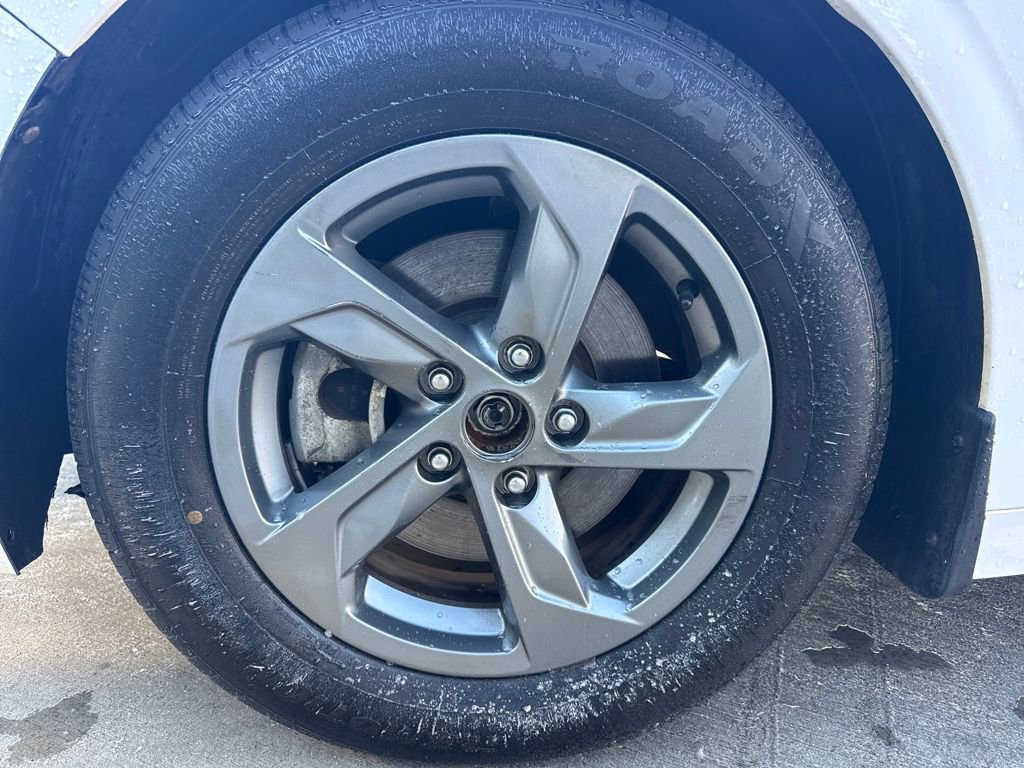 Used 2022 Kia K5 LX image 11