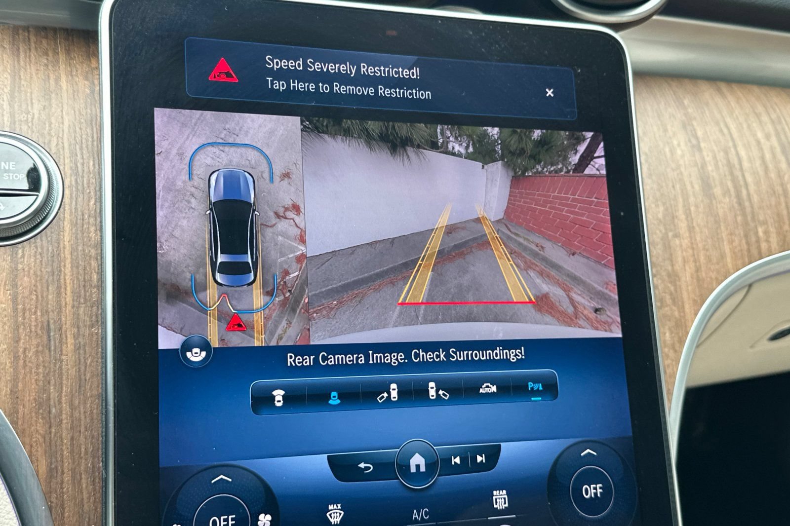 Certified 2022 Mercedes-Benz C 300 Sedan image 24