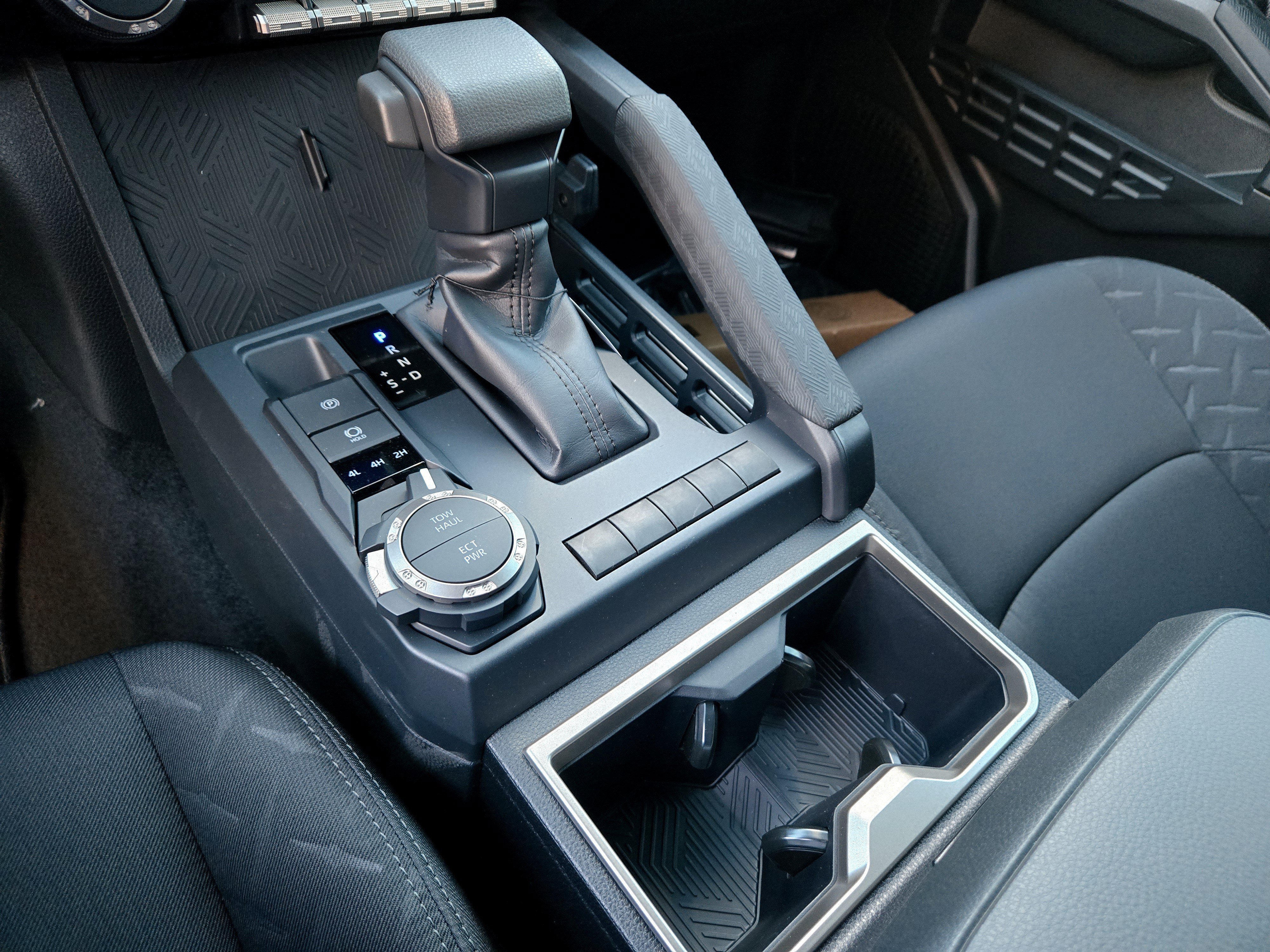 New 2025 Toyota Tacoma SR5 image 13