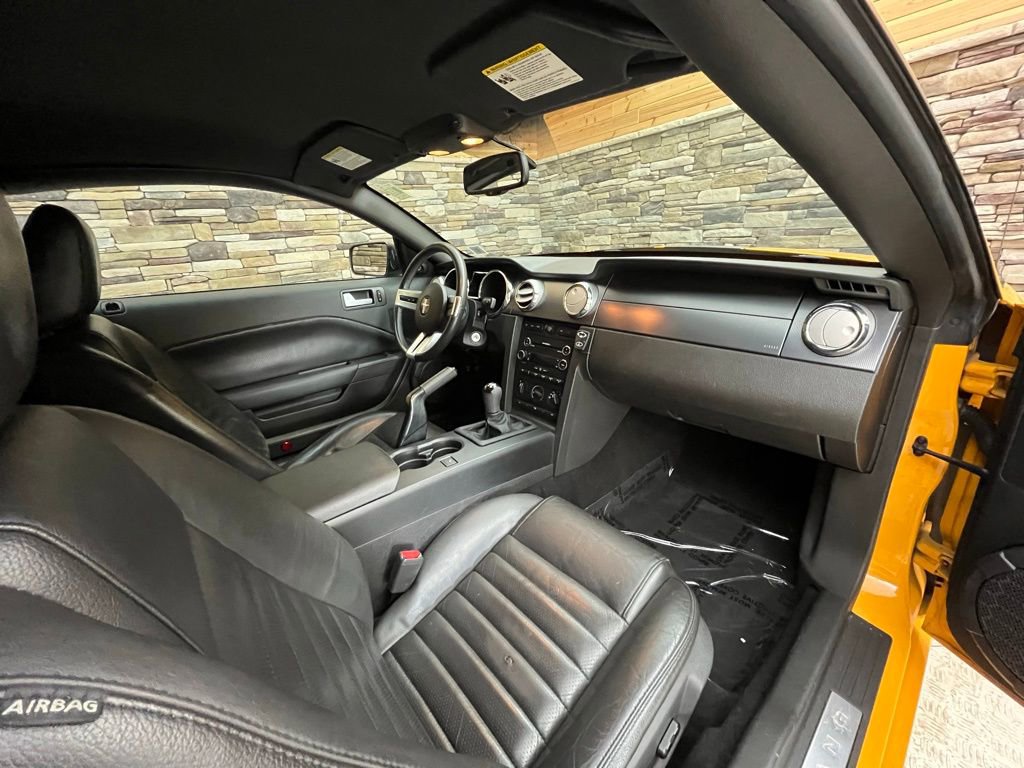 Used 2008 Ford Mustang GT Premium image 32