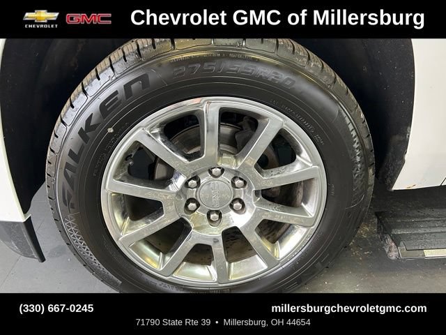 Used 2016 GMC Yukon XL Denali w/ Open Road Package AWD/4WD image 12