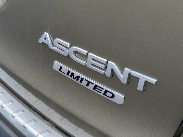 Used 2023 Subaru Ascent Limited w/ Technology Package AWD/4WD image 5