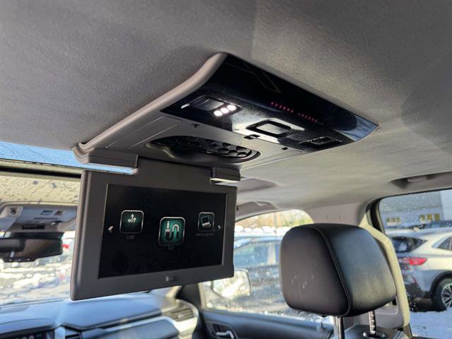 Used 2016 Chevrolet Suburban LTZ image 11
