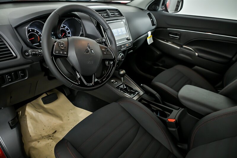 New 2025 Mitsubishi Outlander Sport SE AWD/4WD image 11