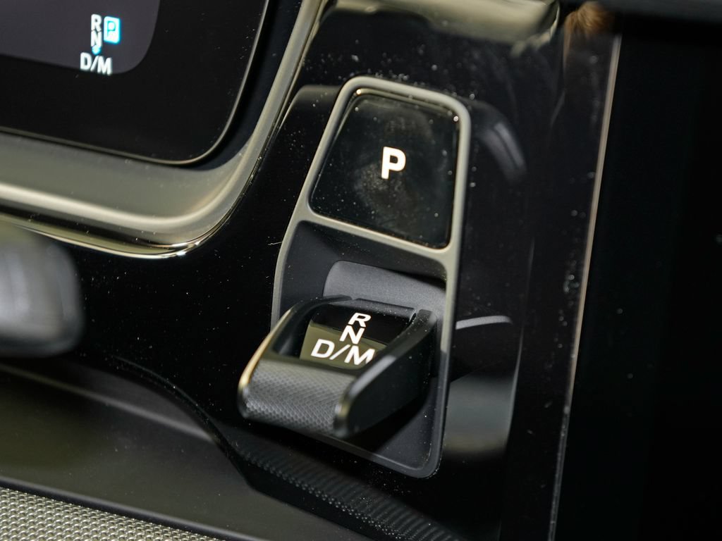 New 2026 Porsche Cayenne Coupe AWD/4WD image 27
