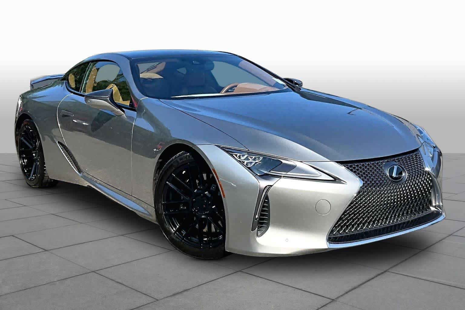 Used 2018 Lexus LC 500 Coupe RWD image 3