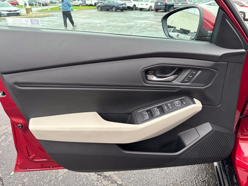 Certified 2025 Honda Accord EX-L image 30