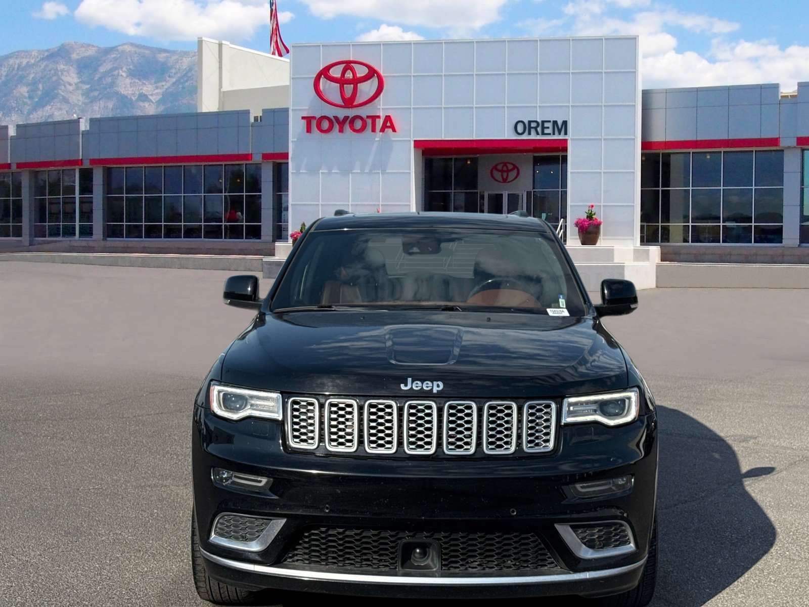 Used 2017 Jeep Grand Cherokee Summit w/ Platinum Series Group RWD video 2