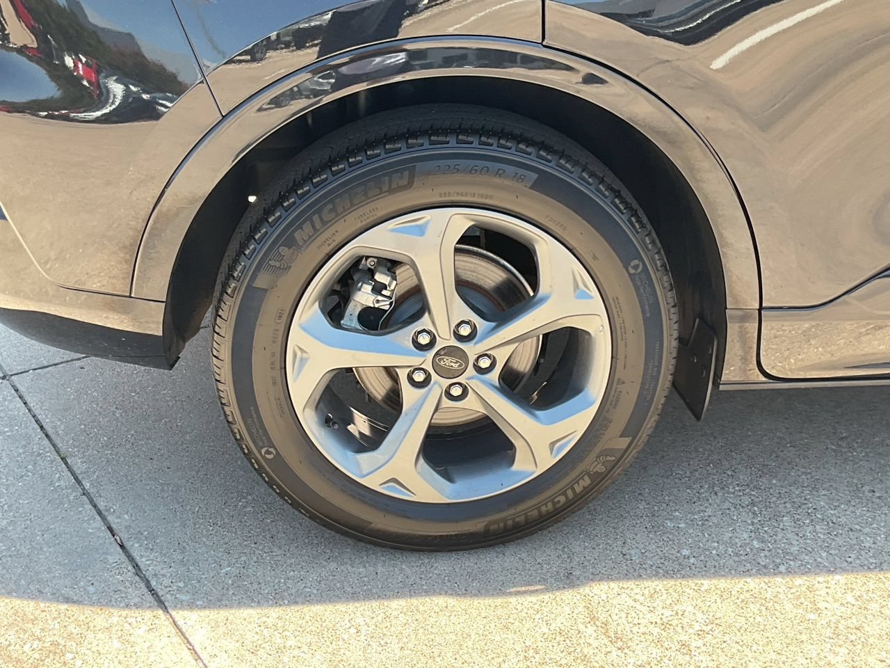 Used 2024 Ford Escape ST-Line FWD image 7
