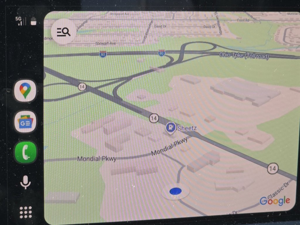 New 2024 Volkswagen Atlas SE image 2