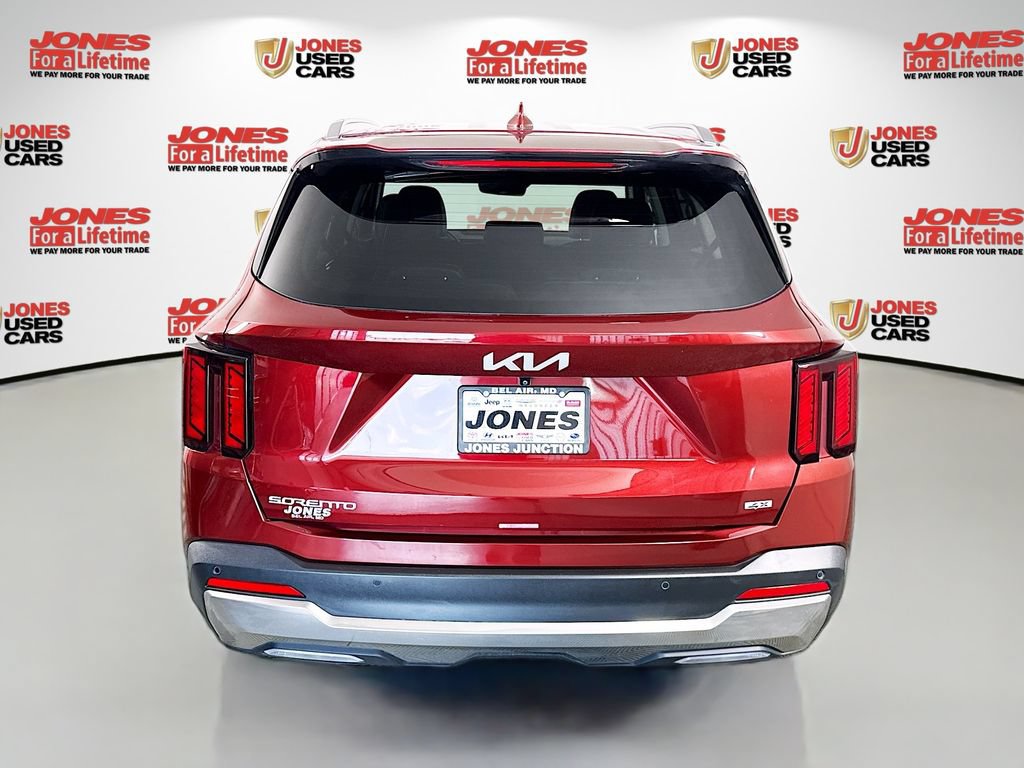 Used 2025 Kia Sorento S AWD/4WD image 15