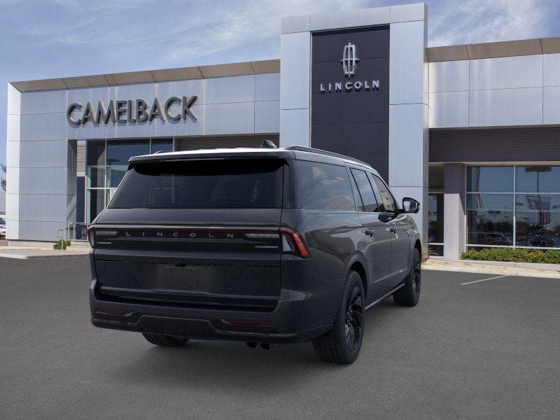 New 2026 Lincoln Navigator L Reserve w/ Jet Appearance Package AWD/4WD image 8