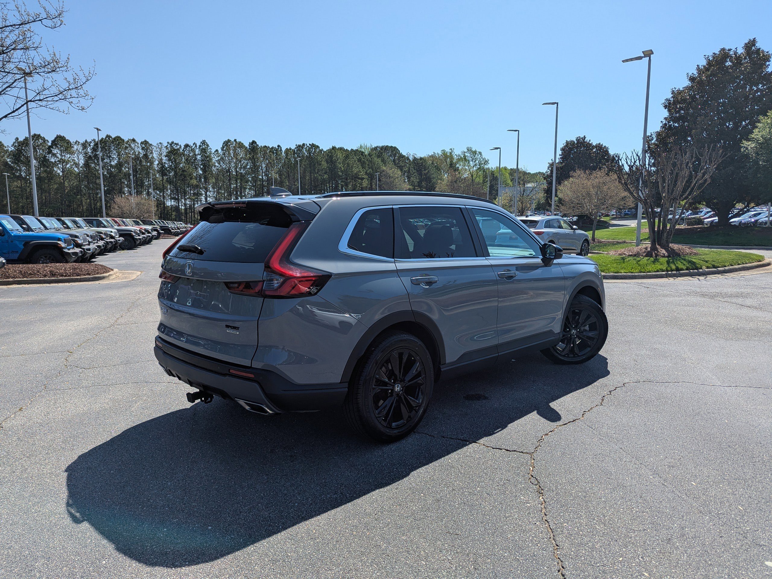 Used 2024 Honda CR-V Sport Touring image 5