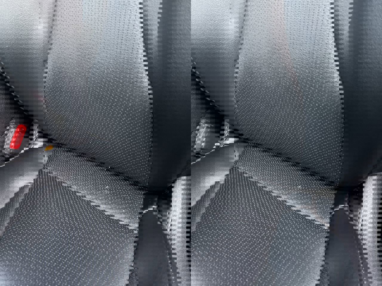 Used 2023 Kia Sportage EX image 19