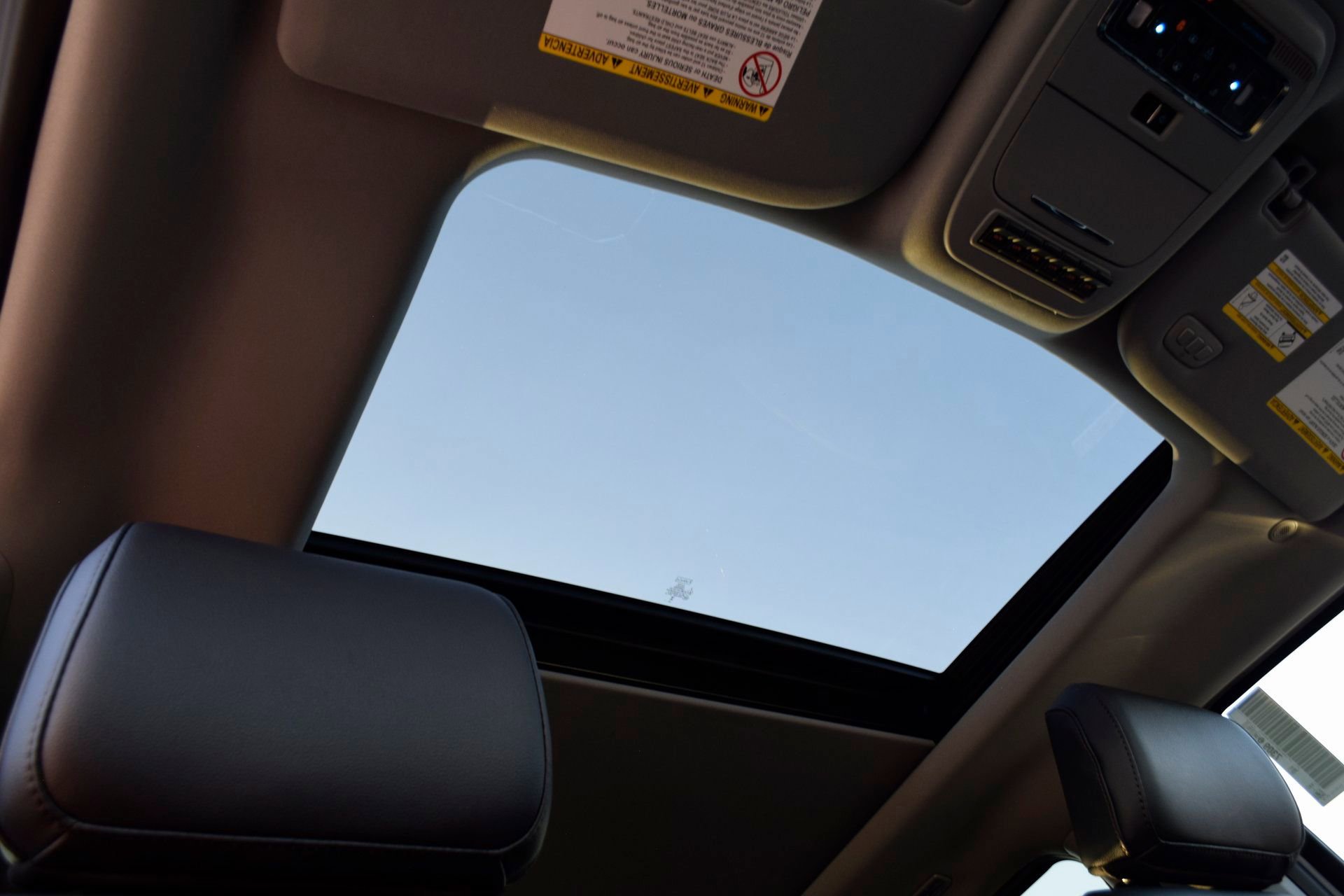 New 2026 Ford F250 Lariat w/ Lariat Premium Package image 24