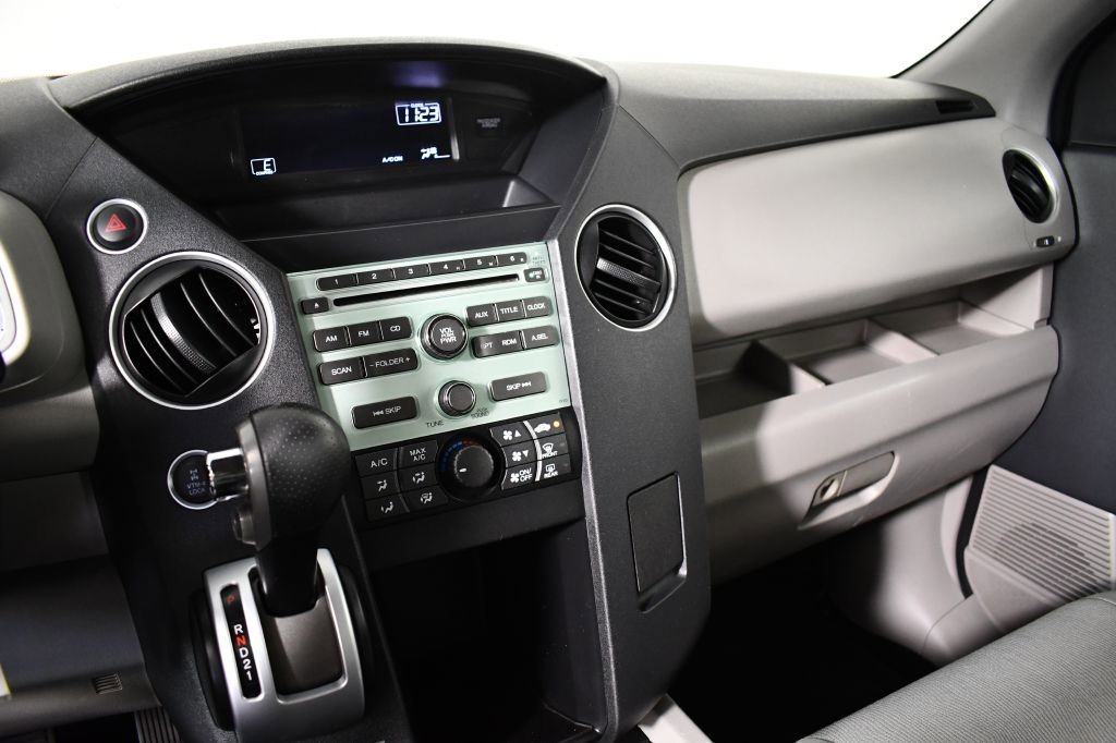 Used 2011 Honda Pilot LX image 30