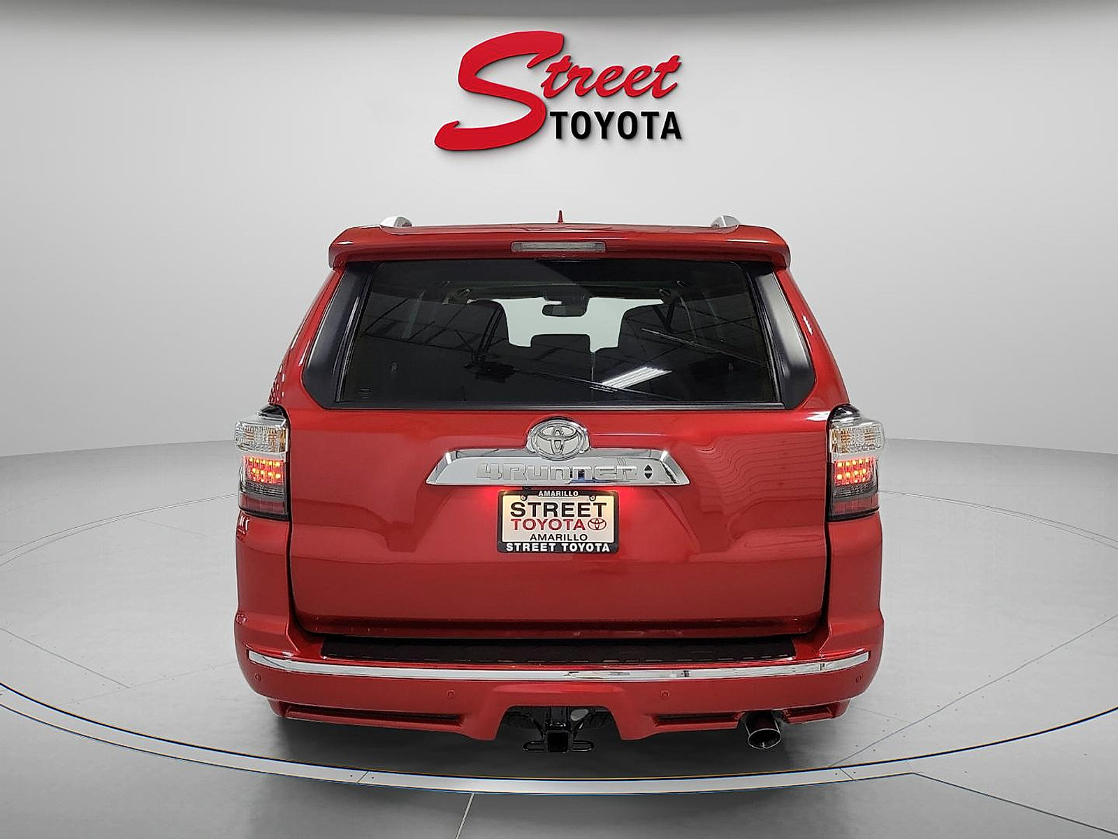 Certified 2023 Toyota 4Runner Limited AWD/4WD image 3